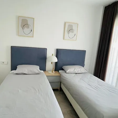 Апартаменты South Bay *