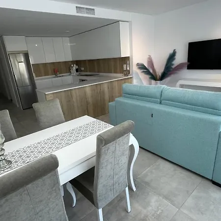 Apartament South Bay Estepona